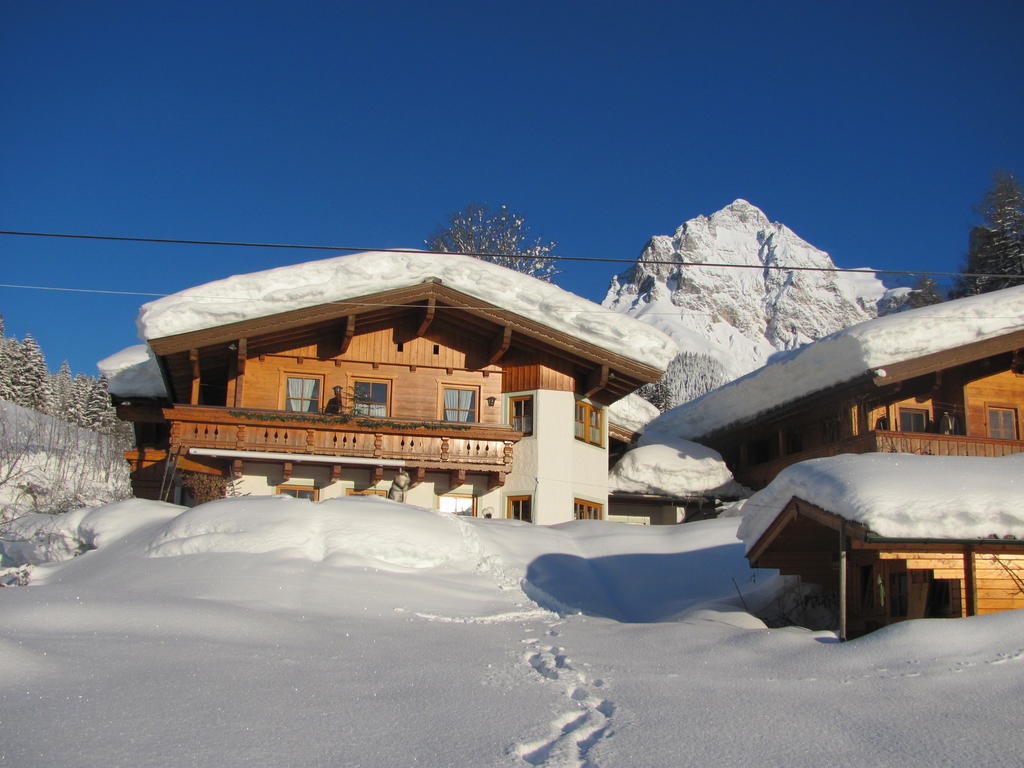 Appartamento Haus Breithornblick Maria Alm am Steinernen Meer Esterno foto