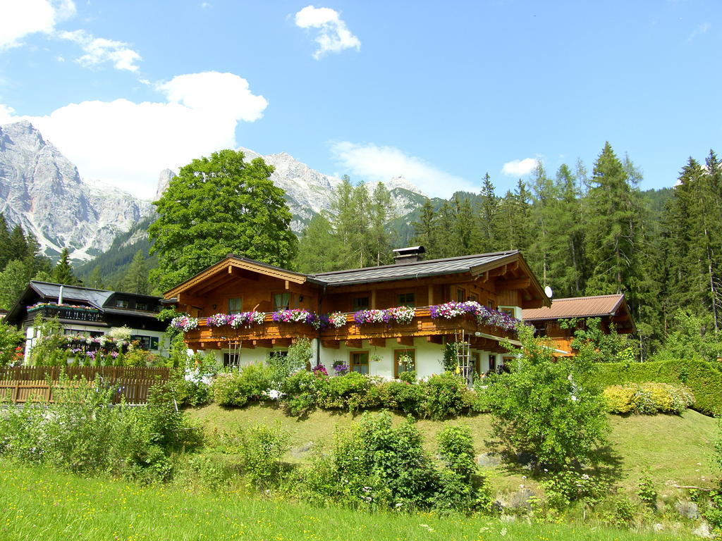 Appartamento Haus Breithornblick Maria Alm am Steinernen Meer Esterno foto