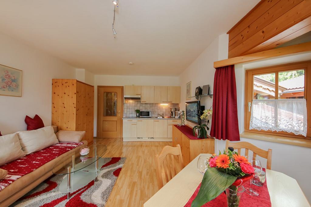 Appartamento Haus Breithornblick Maria Alm am Steinernen Meer Esterno foto