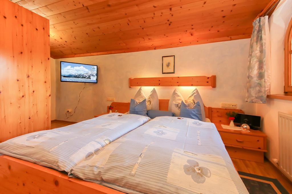 Appartamento Haus Breithornblick Maria Alm am Steinernen Meer Esterno foto
